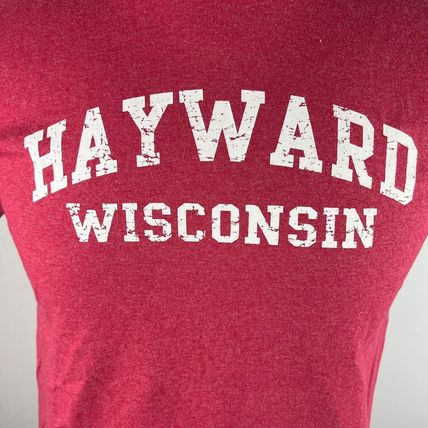 Hayward Wisconsin Medium T-Shirt Shirt