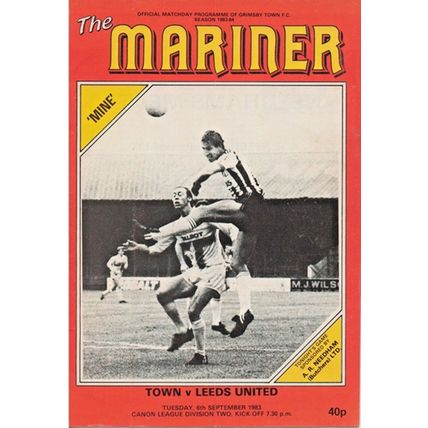GRIMSBY TOWN v LEEDS UNITED LEAGUE DIVISION 2 1983