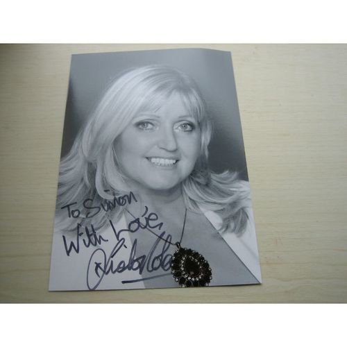 Linda Nolan (The Nolans) hand signed RARE *FREE POST*