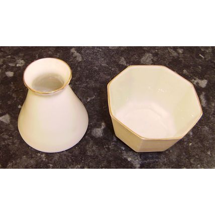 VINTAGE CRESTED CHINA BOWL & VASE, TOTLAND BAY & HUNSTANTON ARCADIAN, PORCELAIN