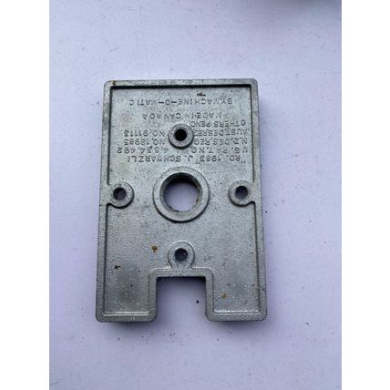 Northern beaver mounting plate - Spare vending machines parts classic sweet toy