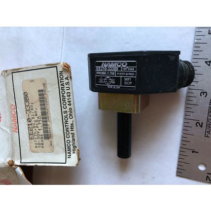 NEW NAMCO EE210-33380 PROXIMITY SWITCH 10-30VDC 3000PSI MAX 1.750 PROBE,SE