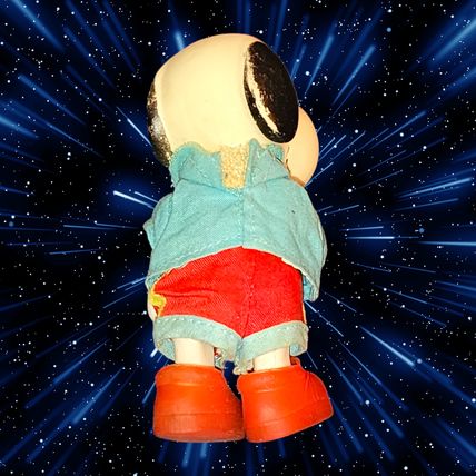 Vintage Peanuts Snoopy Vinyl Tennis Figurine Doll