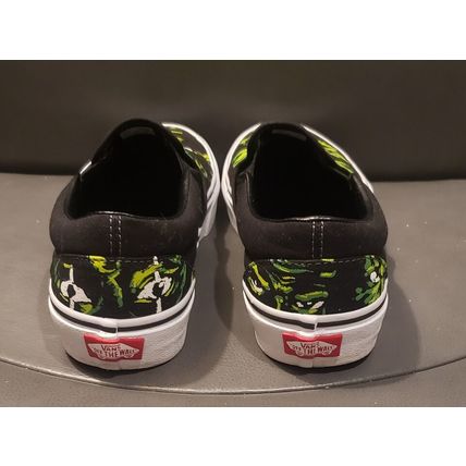 VANS CHRISTMAS GRINCH LIKE GLOW IN DARK EYES SLIP ON SHOES MEN'S 7.5 WOMEN 9