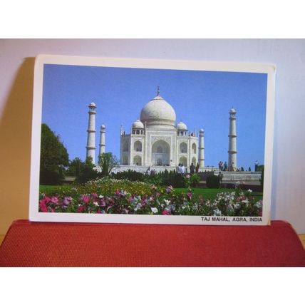 TAJ MAHAL, AGRA , INDIA. used postcard 2004 postmark =