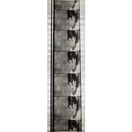 Pk GEB - M - MIX - E 0110f . 1 STRIP OF 5 - 35MM FILM CELLS. ( )