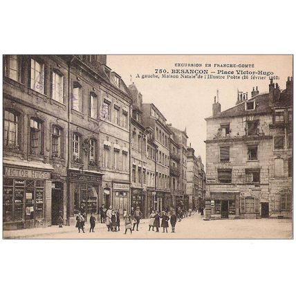 25 - Besançon - Place Victor Hugo