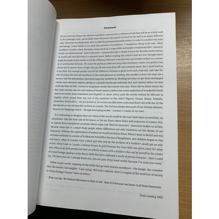 1993 THE CAMBRIDGE GUIDE TO LITERATURE IN ENGLISH HEAVY 2kg HARDBACK BOOK (P10)