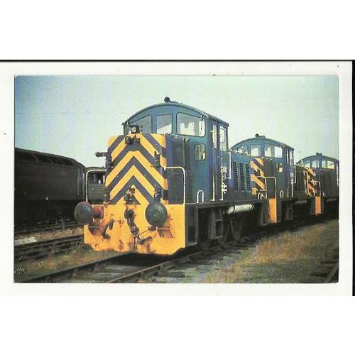 Railway BR D2990 Postcard by Oxford Publishing (45)