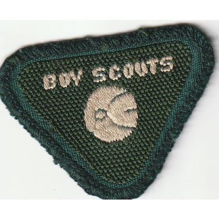 Scout Badges UK Pre 67 - Wolf Cub Proficiency Sportsman - Black Back Used (PF81)