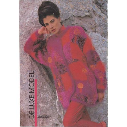 Beautiful Knit Sweater Pattern Cardigan in Material Mix