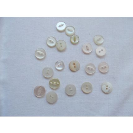 BUTTONS OFF WHITE AS PHOTO (10/05) # #