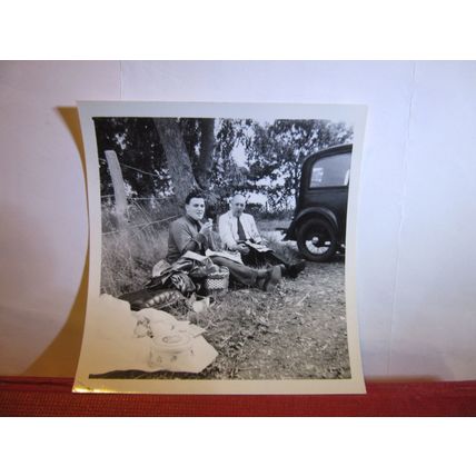 1940s? PICNIC besides a veteran car real photograph #