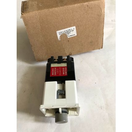 NEW MICRO SWITCH 909AAA51 120V 50/60 CY ,Aj