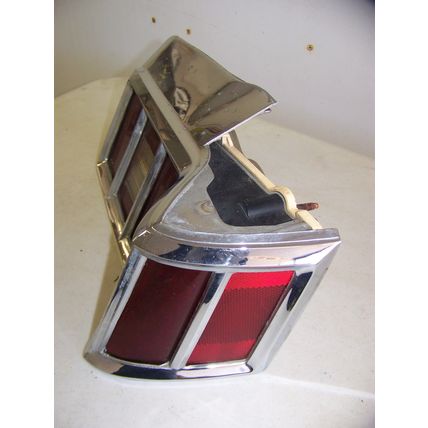 1977 MERCURY COUGAR RH TAILLIGHT OEM #D7WB-13440-AB 1978