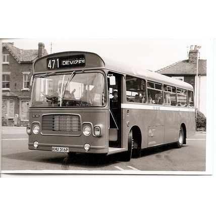 Black & White Photograph of Bristol Omnibus Co. Ltd. - KHU 316P