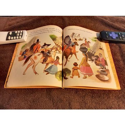 Little Golden Book Bugs Bunny And The Indians By Annie North Bedford VG 4.0 1951