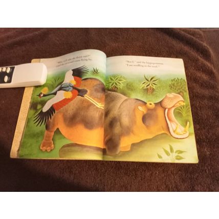 Little Golden Book The Lion's Paw B Edition By Jane Werner Watson VG/FN 5.0 1971