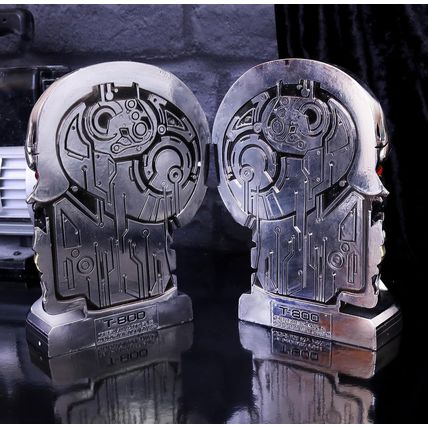 Nemesis Now T-800 Terminator 2 Bookends, Sci-Fi Bookcase Decor, Hand-Painted Res