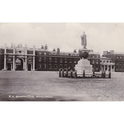 EC773 WOOLWICH - R.A. BARRACKS. R/P POSTCARD