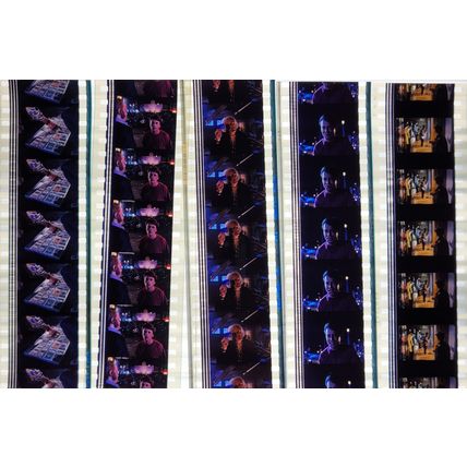 Back to the Future 2. Pk MULTI AKF - A008h . - 5 STRIPS OF 5 - 35MM FILM CELLS