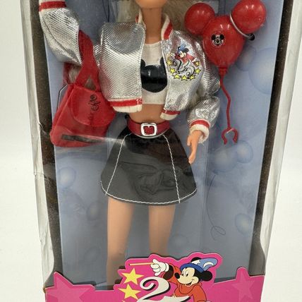 Mattel Walt Disney World Barbie Special Edition 1996 Doll Toy Collection Vintage