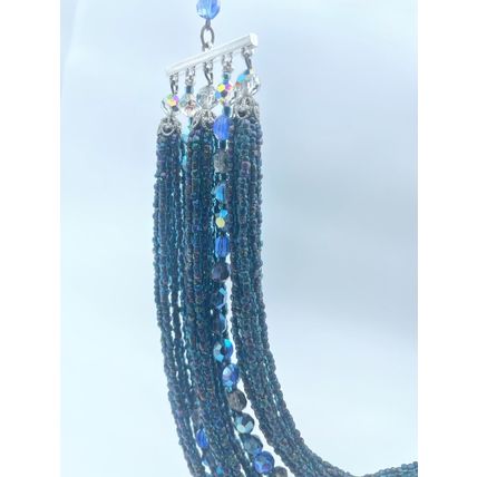 Blue Beaded Necklace-Elegant VTG Hook
