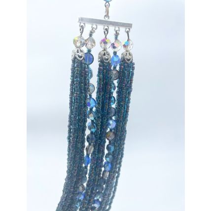 Blue Beaded Necklace-Elegant VTG Hook
