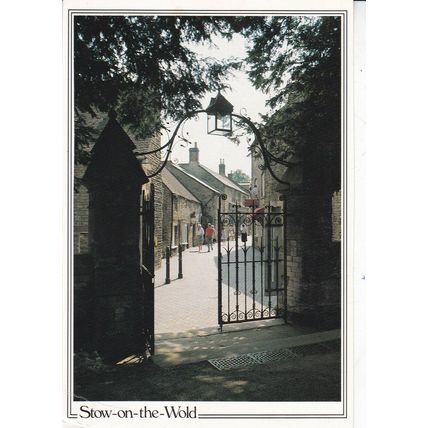 Stow on the Wold Church Street Gloucestershire Postcard unused VGC