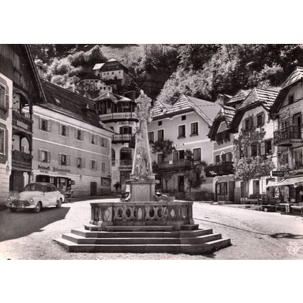 Marktplatz Hallstatt Salzkammergut Real Photo Postcard