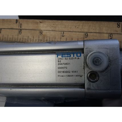 NEW FESTO DNC-32-320-P-A-S2 PNEUMATIC CYLINDER,32mmBORE,320mmSTROKE 1/8"NPT,bb