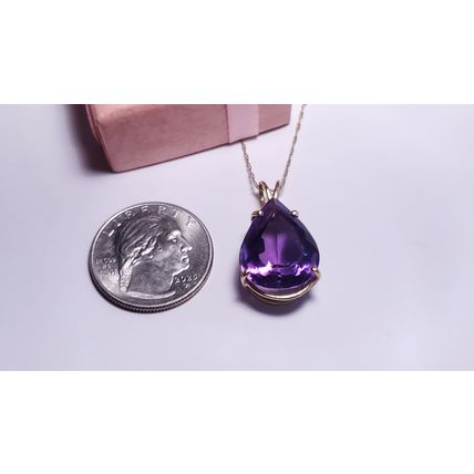 Estate 12ct Natural Pear Cut Amethyst 14Kt Yellow Gold 19" Necklace/Pendant22308