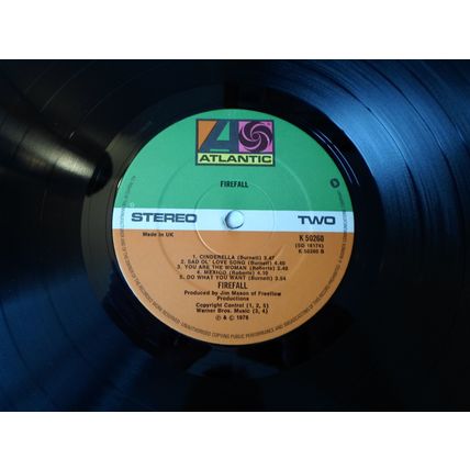 LP. 1976. FIREFALL. SELF TITLED. ATLANTIC K50260. LYRIC INNER .NEAR MINT.