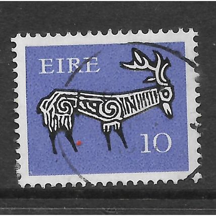 IRELAND 1971 DECIMAL CURRENCY 10p BLACK & LILAC STAG SG 354 FINE USED#