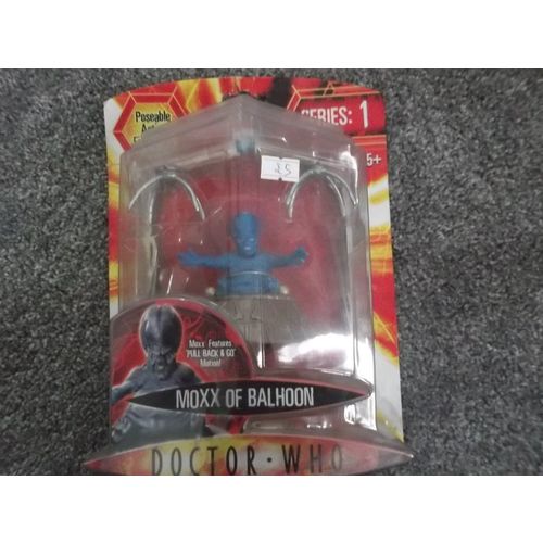 Doctor who series 1 figure Moxx of Balhoon DR boxed