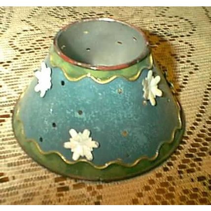 GORGEOUS METAL SNOWFLAKE EDGEWOOD BLUE TEALITE CANDLE SHADE