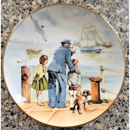 Crown Staffordshire Seaside Memories Safe Return To The Home Port Plate