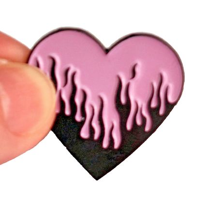Bleeding Heart Pin Badge Metal Safety Pin Cover 3 cm x 2.8 cm Purple Black BA119
