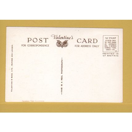 Just Arrived At Barmouth - Postally Unused - Valentine & Sons. Ltd. Postcard.