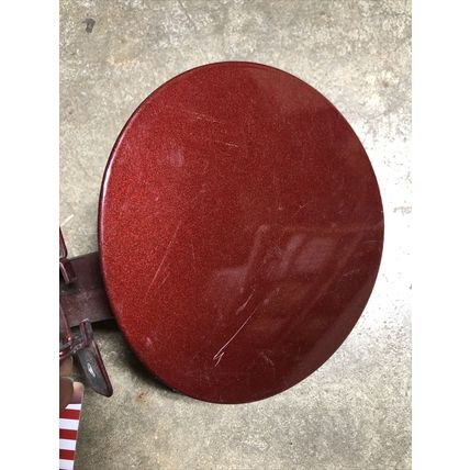 8618231 Volvo C70 Convertible Coupe Fuel Gas Door Venetian Red