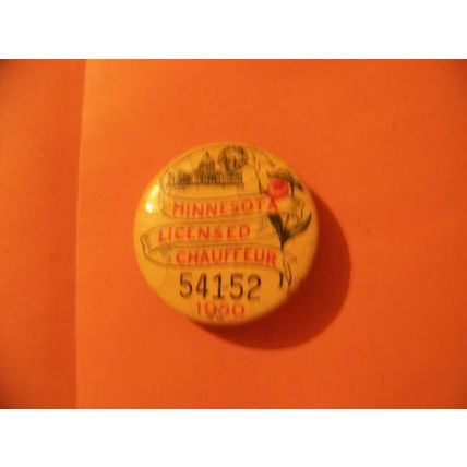USED!! Vintage!! 1952 MINNESOTA LICENSED CHAFFEUR Pin, FREE SHIPPING US ONLY!!