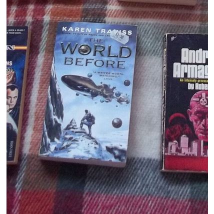World Before by Karen Traviss PB