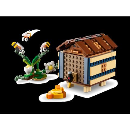 LEGO 31143 - CREATOR 3 in 1 BIRDHOUSE