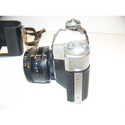ZENIT-E MADE IN USSR CAMERA w/ HELIOS-44-2 2/58 LENS