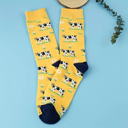 Cow Novelty Socks UK 6-10 Pasture/Grass/Grazing Gift NEW