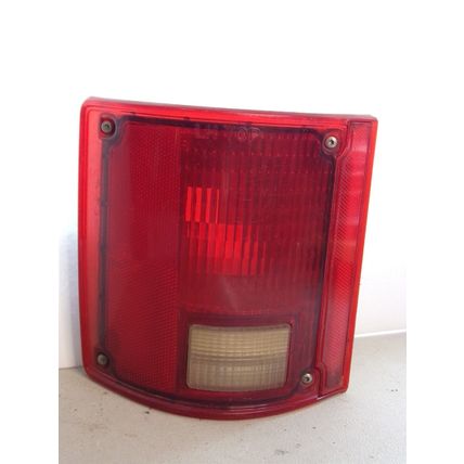 1973 - 1987 Chevrolet GMC Truck Tail Light LH OEM 5965781 74 75 76 77 78 79 +