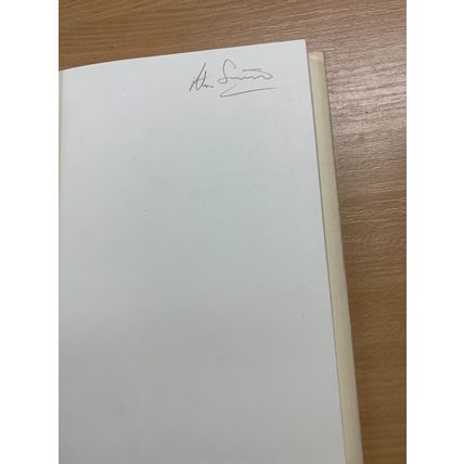 1981 "THE LITERARY CRITICISM OF HENRY JAMES" USA HARDBACK BOOK (P4)