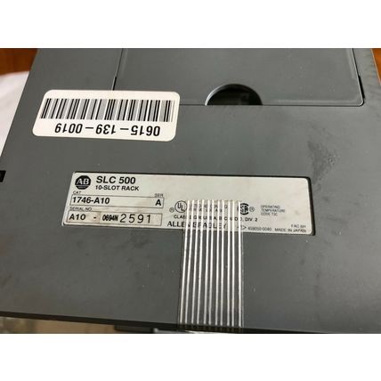 ALLEN BRADLEY 1746-a10,1746-p2 SLC-500,1746-P2,5/01 CPU,TRIACI/O'S,1747-L511,Ch