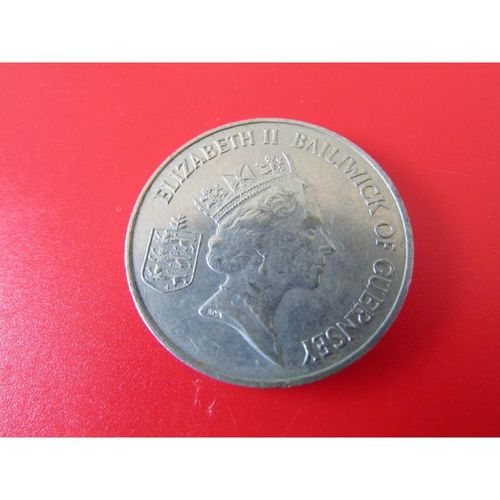 1988 QUEEN ELIZABETH II BAILIWICK OF GUERNSEY TEN PENCE FREE POST. X