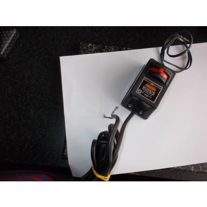 HORNBY R911 POWER UNIT (15/01)